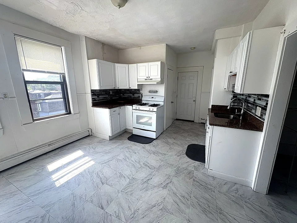 9 Pembroke St #3CP