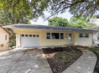 1029 Villa Ridge Rd, Collinsville, IL 62234