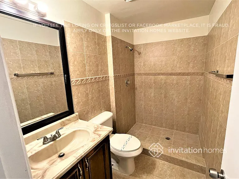 5215 NW 51st Ct — Photo 17