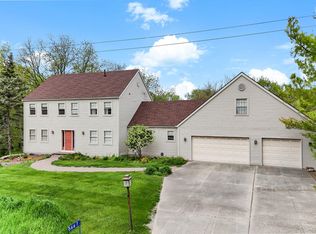 5667 Arrasmith Trl, Ames, IA 50010