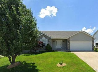 1260 N Brampton Dr, Saint Charles, MO