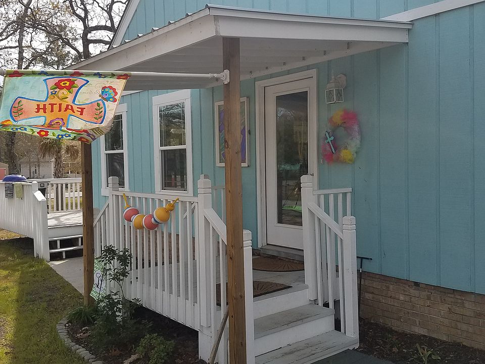 1st image of 1402 Oak Island Dr