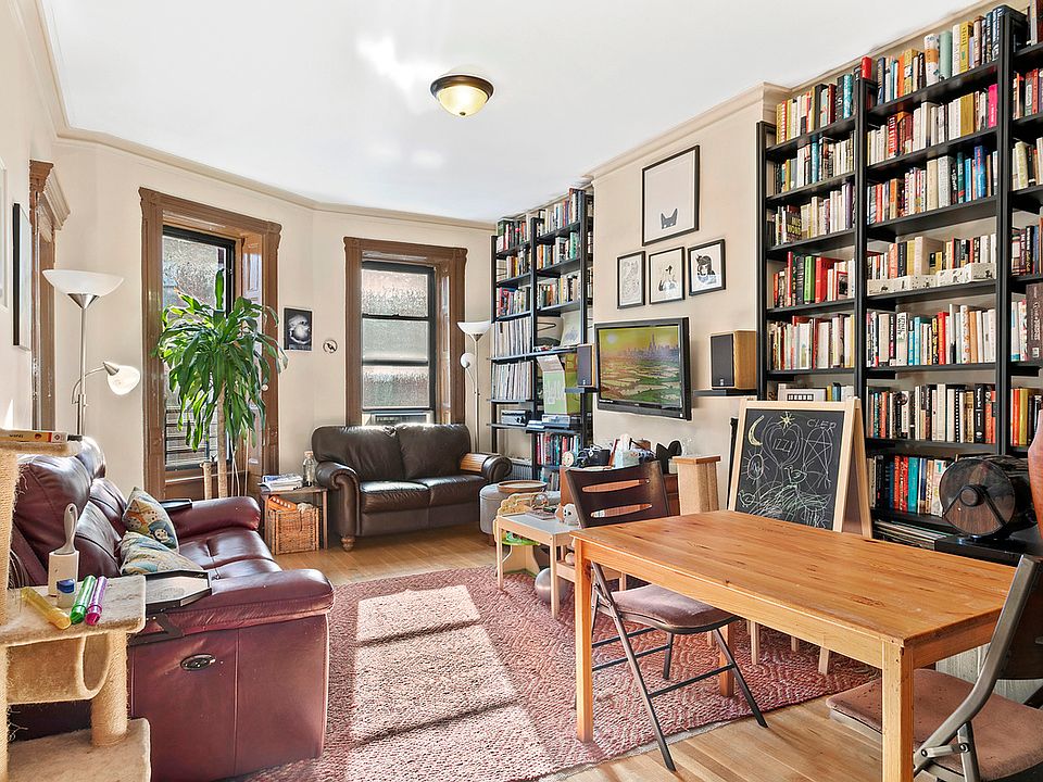 1st image of 249 11th St #3