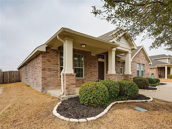 4th image of 5725 Southern Hills Dr