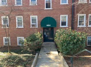 4854 Macarthur Blvd NW #102, Washington, DC 20007
