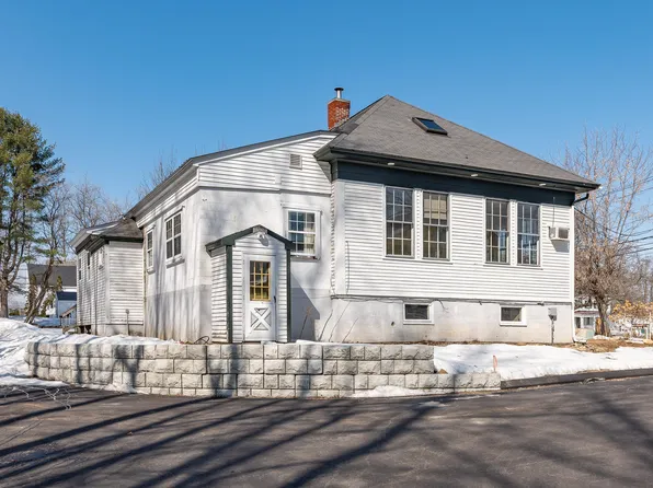 27 Ossipee Trail E #1, Standish, ME 04084