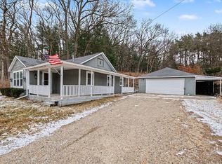 10990 Summit Ave NE, Rockford, MI 49341