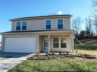 402 Kings Rd, Piney Flats, TN 37686
