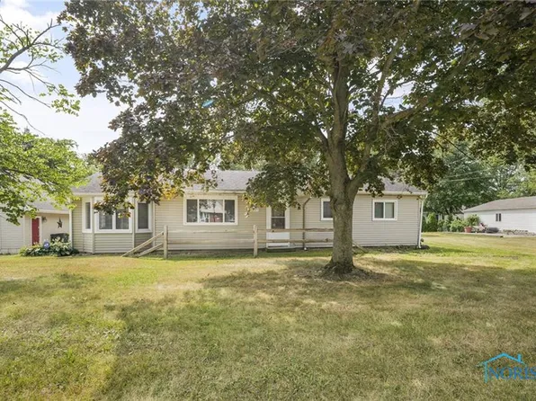 10137 Rupp Rd, Whitehouse, OH 43571