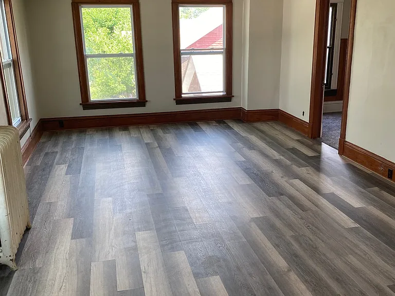 720 Goold St #4 — Photo 3