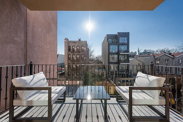 Sold by Nest Seekers International | media 19