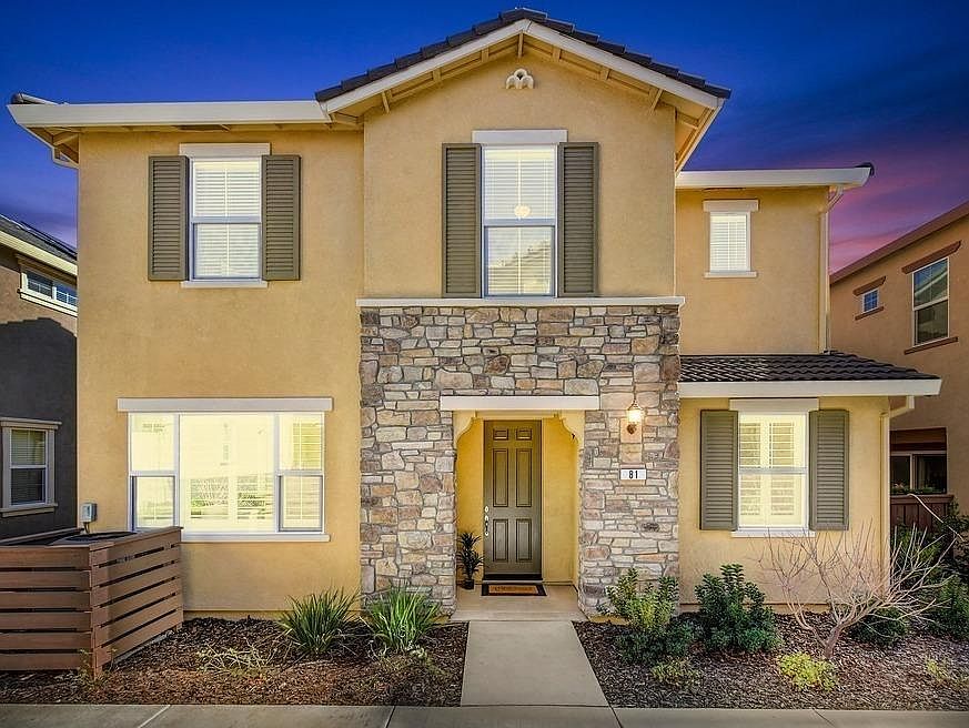 1st image of 81 Huddlestone Cir