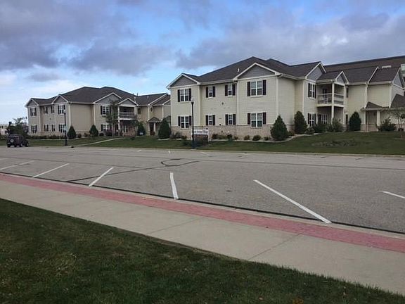 2nd image of 3520 E Squire Ave APT 101