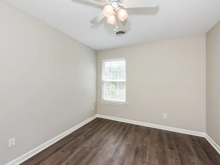 1594 Laurel Ledge Dr — Photo 12