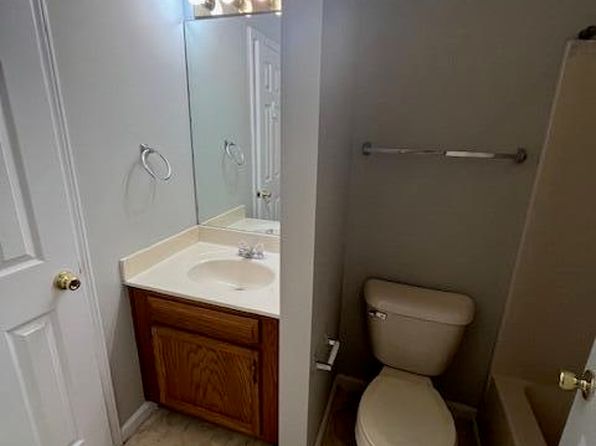 lexington-kentucky-84432293 picture