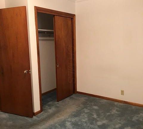 5th image of 183 Linda Ave