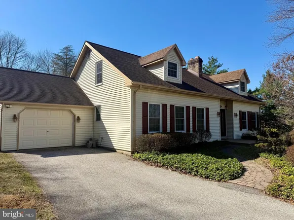 207 Hametown Rd, New Freedom, PA 17349