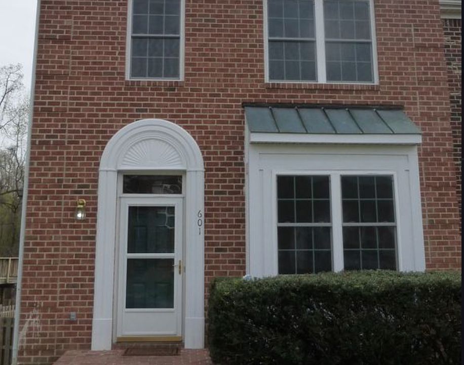 1st image of 601 Stafford Glen Ct