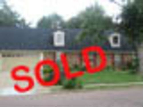 2nd image of 3116 Battleboro Dr