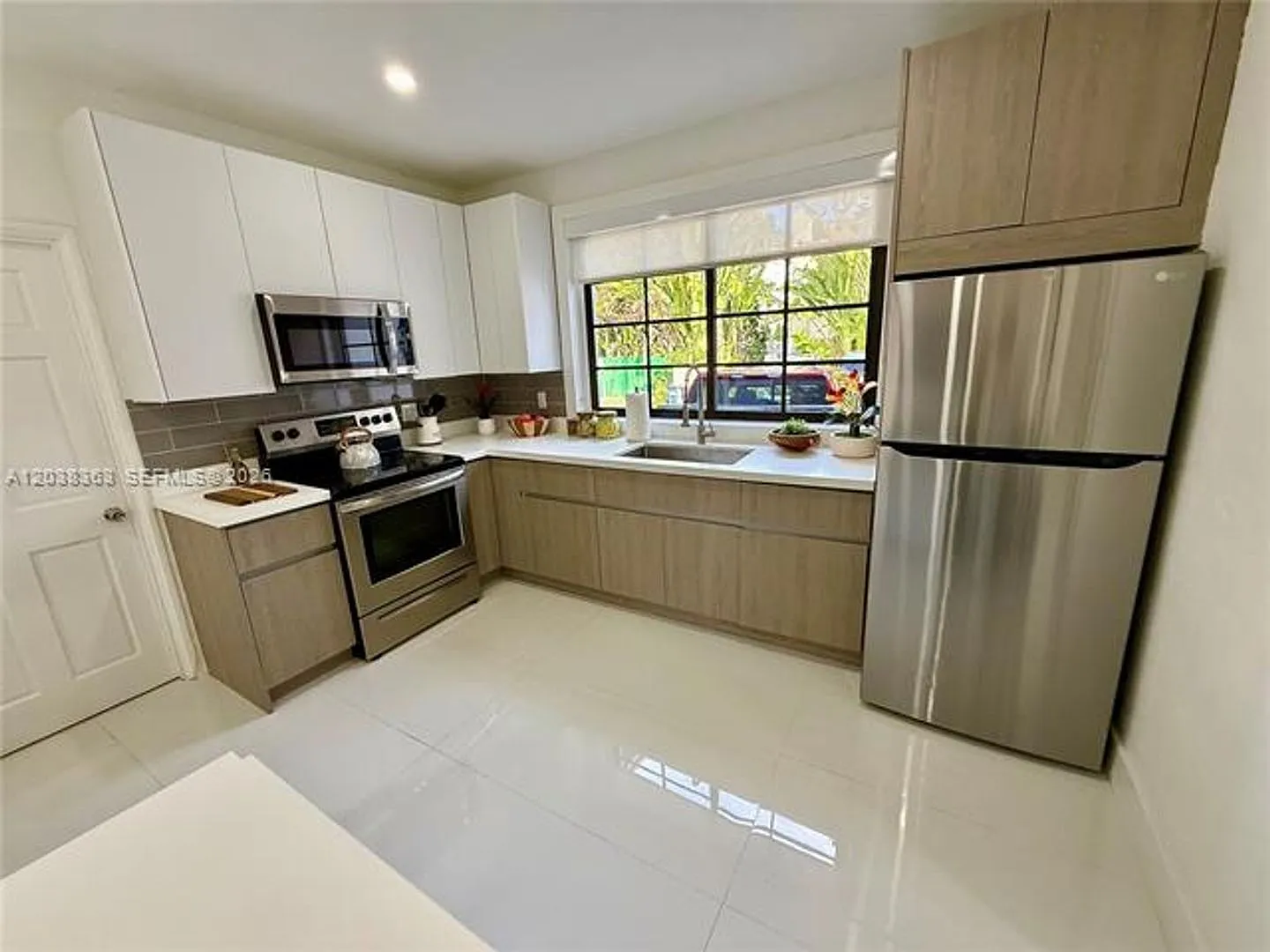 733 Michigan Ave cu-9, Miami Beach, FL 33139 — Photo 2