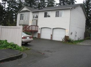 637 N 185th Ct, Seattle, WA 98133