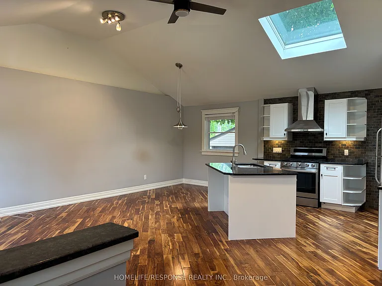 5452 Croydon Rd — Photo 3