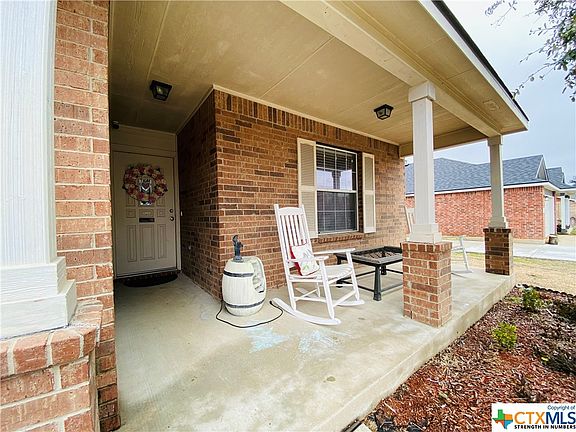 3rd image of 611 Constellation Dr