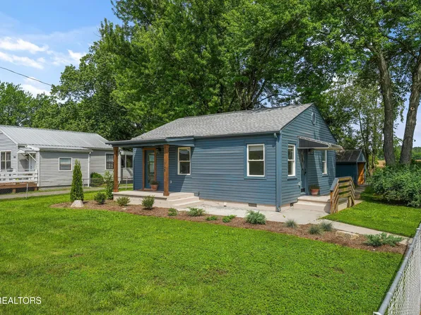 1025 Cherry St, Alcoa, TN 37701