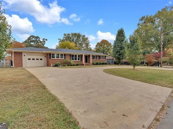 266 Maple Dr, Cedartown, GA 30125