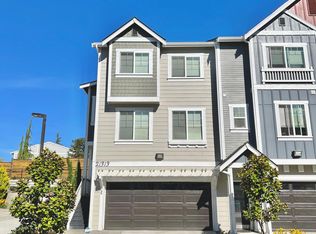 21313 48th Ave W #C1, Mountlake Terrace, WA 98043