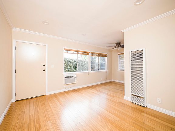 5th image of 4718 S Centinela Ave #15702