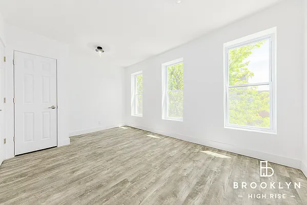 Rented by Brooklyn High Rise LLC | media 4