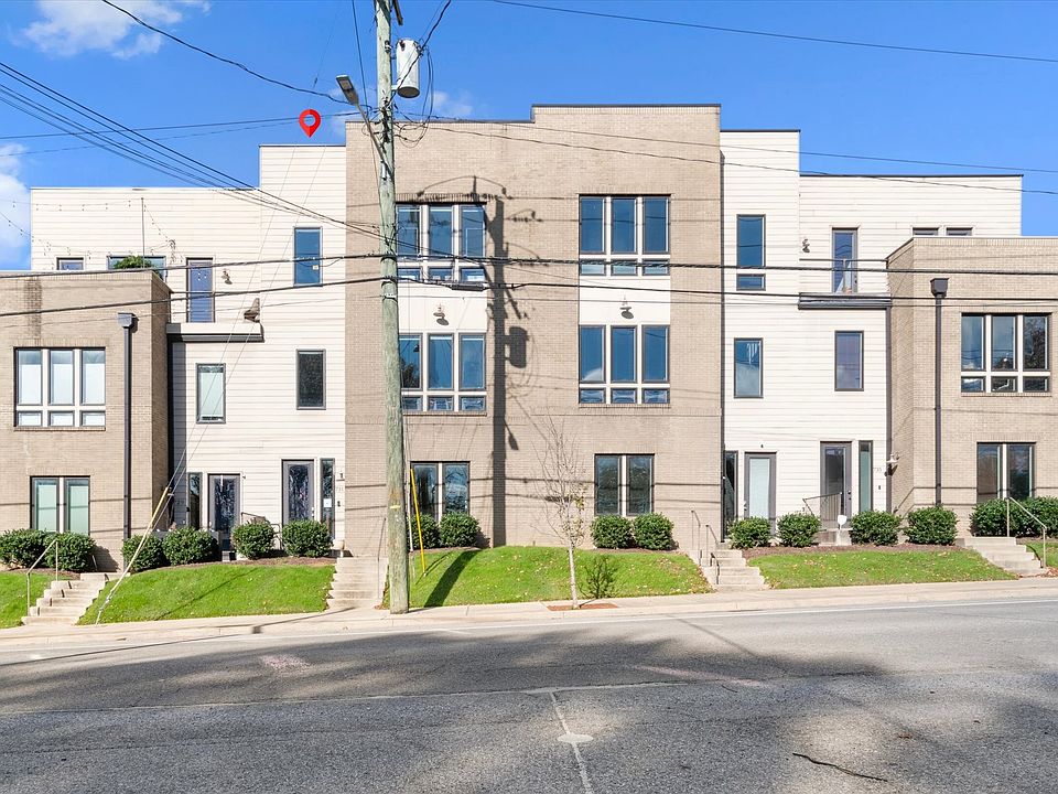 1st image of 731 Douglas Ave
