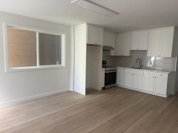 653 Bowdoin St, San Francisco, CA 94134
