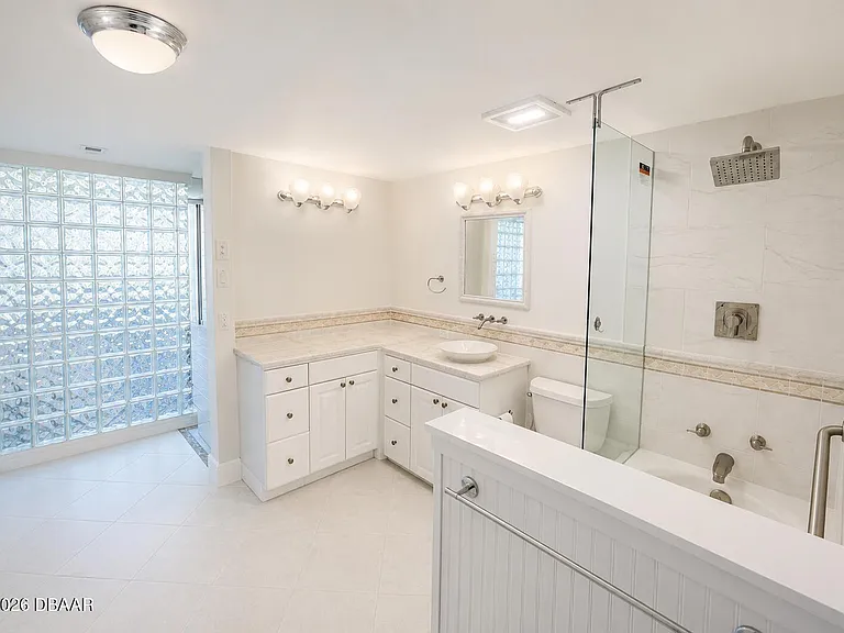 2900 N Atlantic Ave #702 — Photo 23