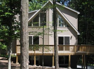 50 Evergreen Dr, Lakeville, PA 18438