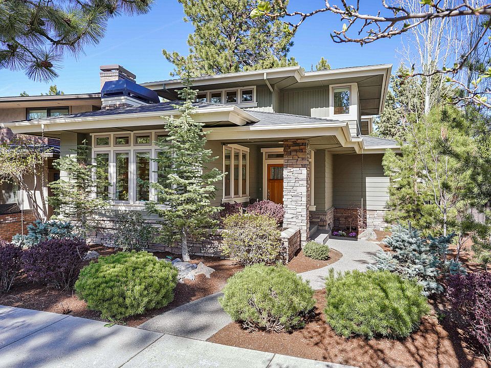 2567 NW Crossing Dr, Bend, OR 97703 Zillow