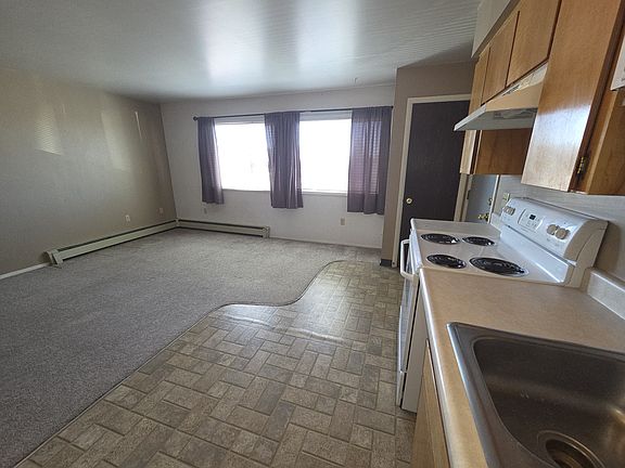 4th image of 1606 S 19th Ave #114