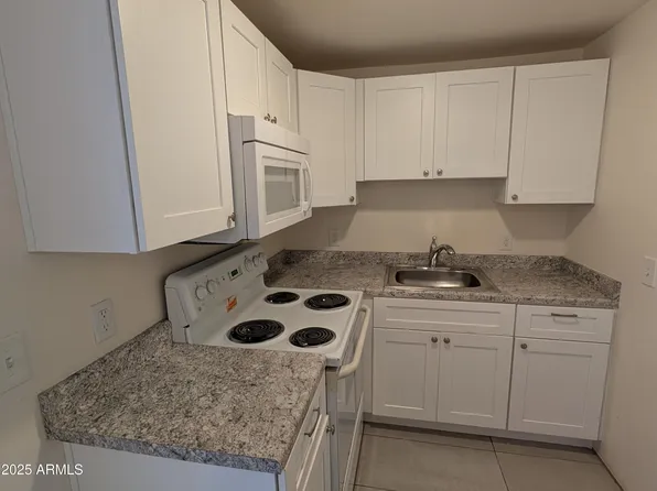 1631 E Yale St APT 5, Phoenix, AZ 85006