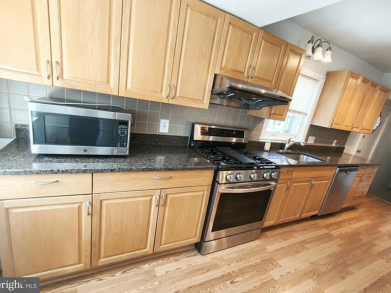 222 Rock Glen Rd — Photo 13