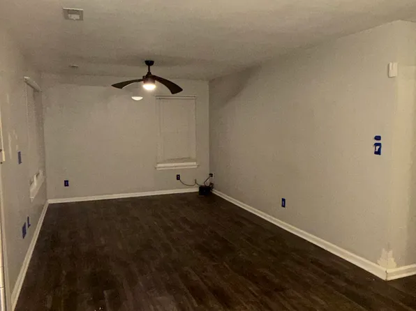 6250 Skeet Rd, Suffolk, VA 23435