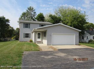 913 N Waverly Rd, Lansing, MI 48917