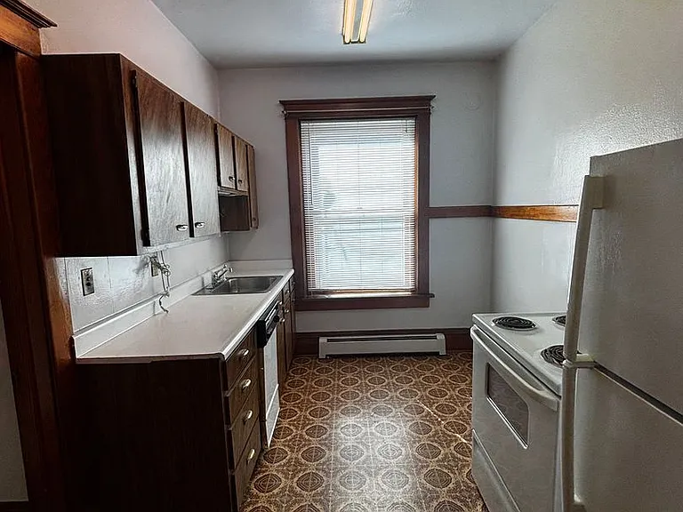 1336 N Weber St. — Photo 17