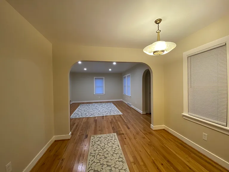 263 Center Ave — Photo 5