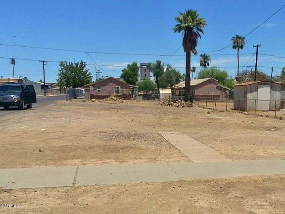 Downtown Phoenix land - street