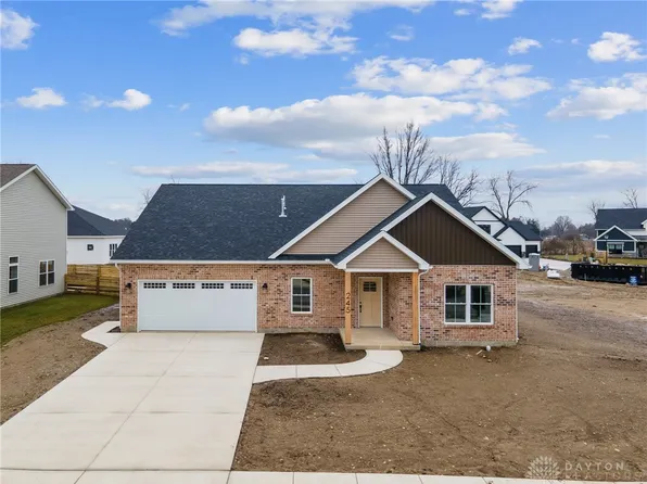 245 N Branch Run, Tipp City, OH 45371