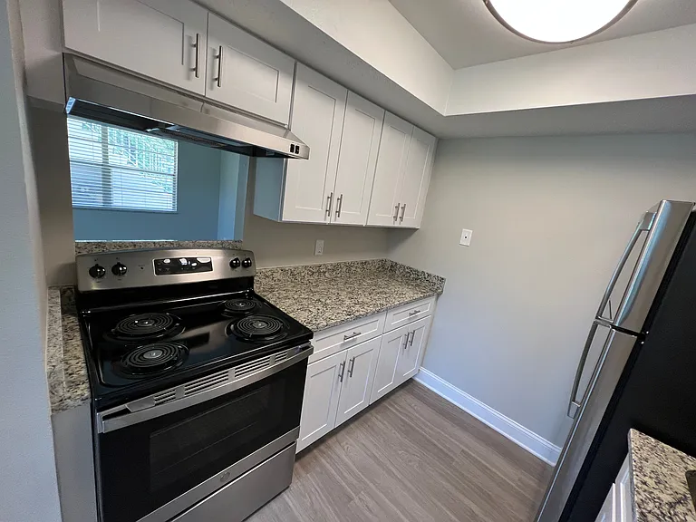 4700 46th Ave N #3 — Photo 5