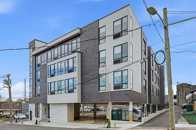9-11 E Passaic St #103