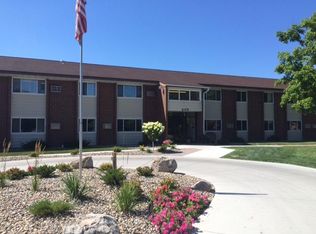 440 2nd St NW, Cokato, MN 55321