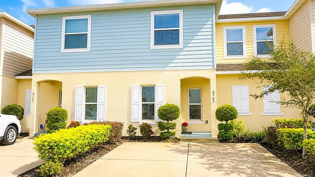 3 bed, 2.5 bath, 1762 sqft, $2,350 — Photo 1